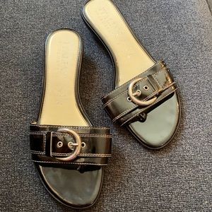 Black patent leather Italian shoemakers slide mule